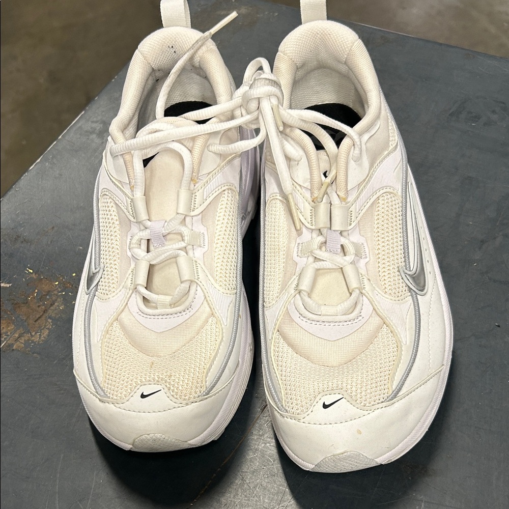 Nike DJ5128-101